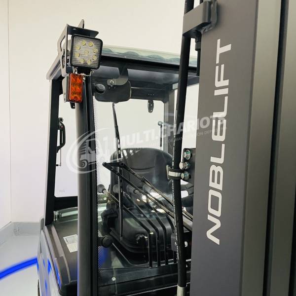 chariot electrique noblelift fe4q25 6