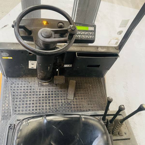chariot elevateur gaz STILL R70-25 3