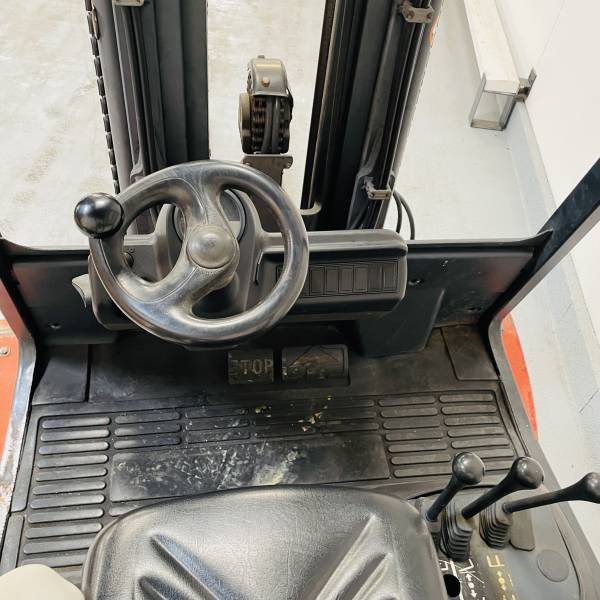 Chariot élévateur Diesel 4500kg Fenwick 4