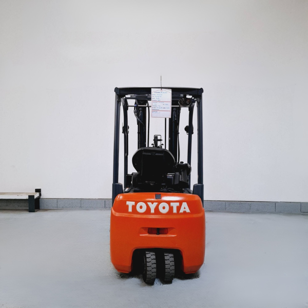 Chariot électrique occasion Toyota 8FBE15 