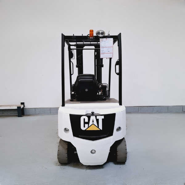 Chariot électrique occasion Caterpillar EP16PN 3