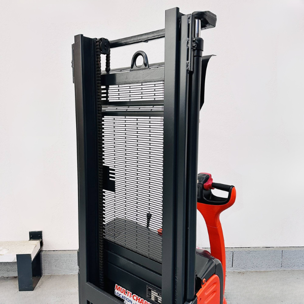 Gerbeur électrique occasion Fenwick L10