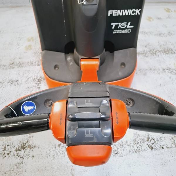 Transpalette haute levée Fenwick T16L 10