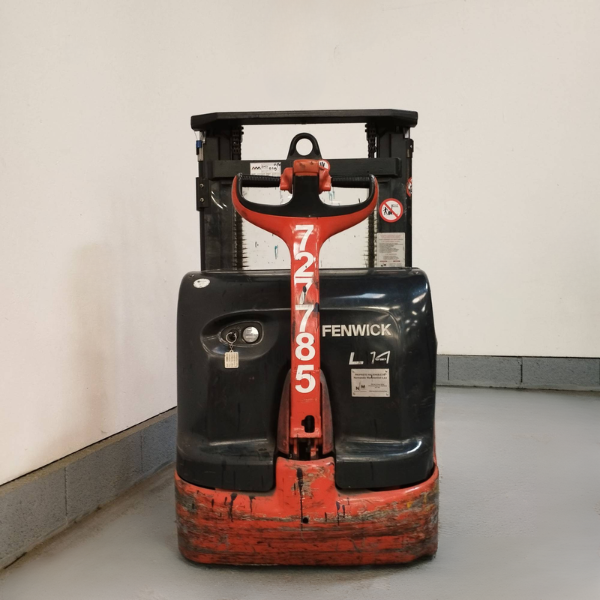 Gerbeur électrique avec levée initiale Fenwick L14