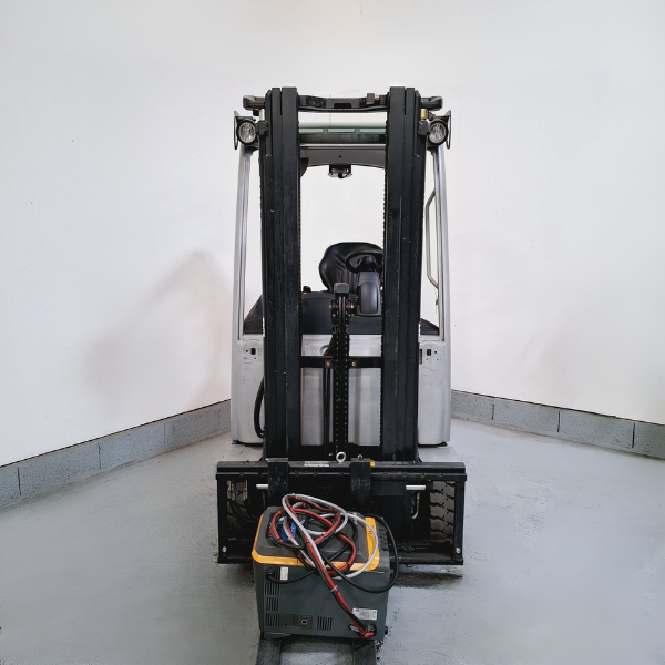 Chariot électrique Still RX20-15 1