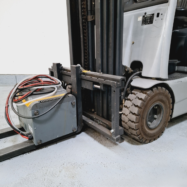 Chariot électrique Still RX20-15 2