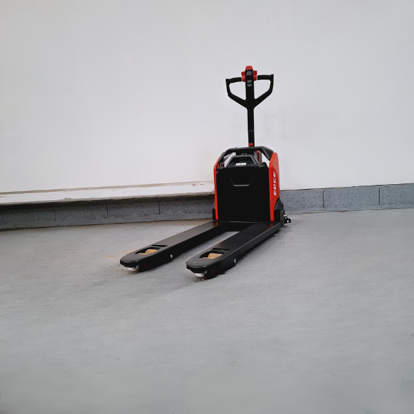 Transpalette lithium accompagné Noblelift PTE15N 