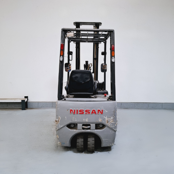 Chariot élévateur occasion NISSAN 1N1L15Q 4