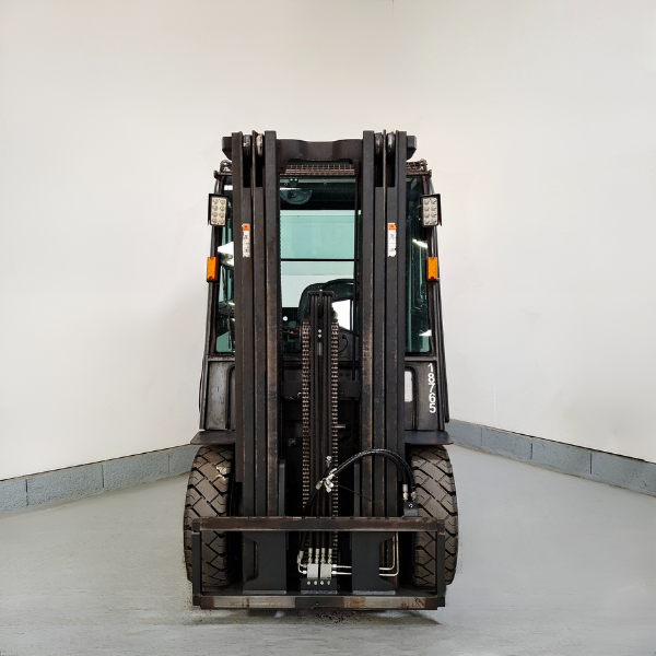 Chariot diesel occasion DOOSAN D25NXP