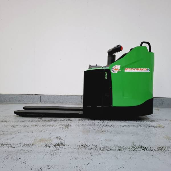 Transpalette autoporté 2T2 CESAB P322 3