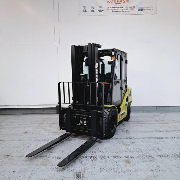 Chariot élévateur diesel neuf Clark S35D 