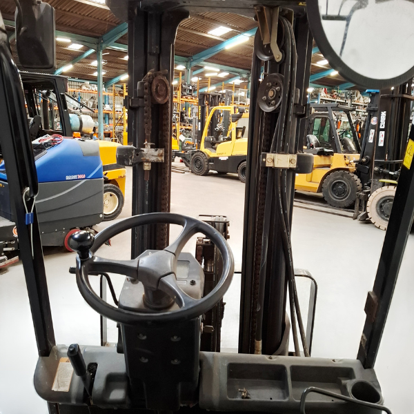 Chariot électrique occasion Caterpillar EP20NT