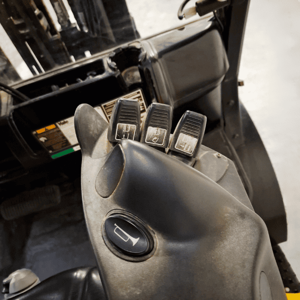 Chariot élévateur gaz occasion YALE GLP55VX