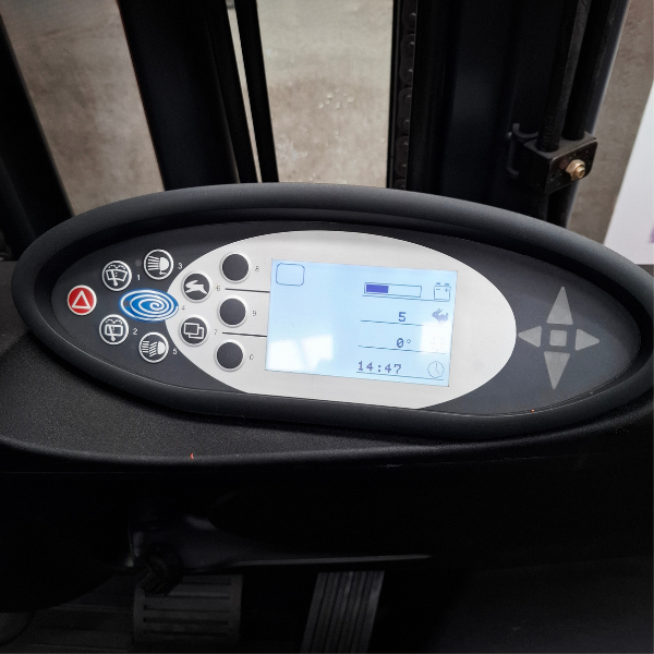 Chariot élévateur électrique STILL RX50-16 