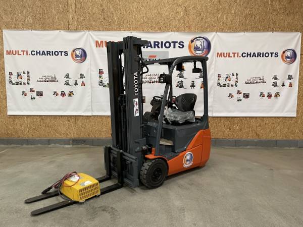 chariot-elevateur-electrique-toyota8fbet15-nl20548