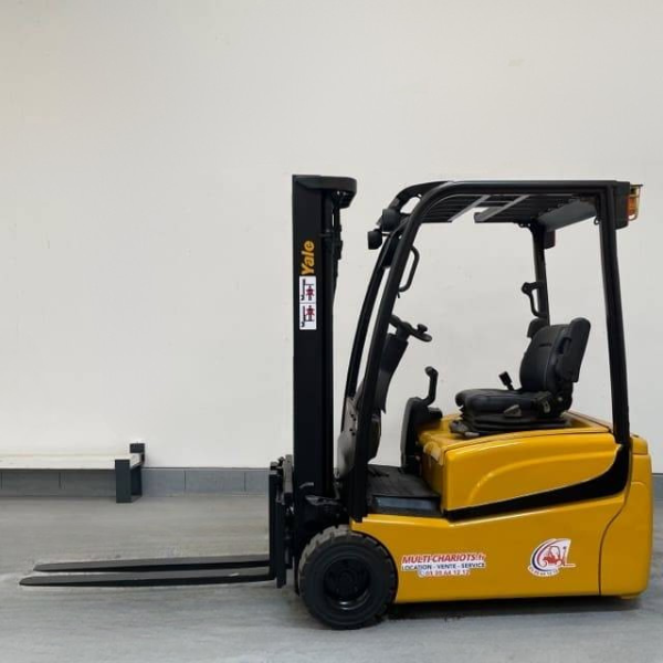 Chariot élévateur électrique YALE ERP20VT