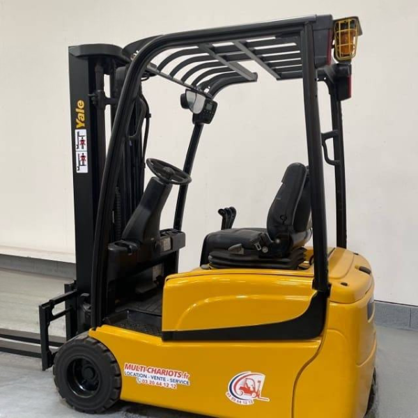 Chariot élévateur électrique YALE ERP20VT
