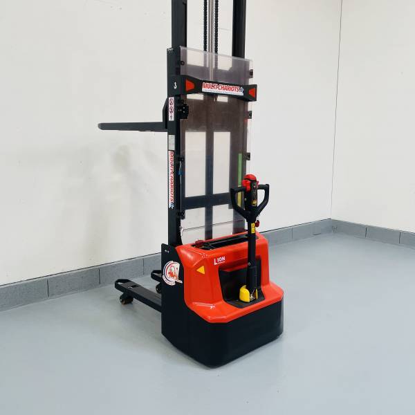 gerbeur-electrique-lithium-noblelift-pse12nli-2